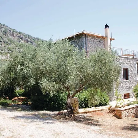 Two-bedroom Holiday In Andreas Paralio Holiday home