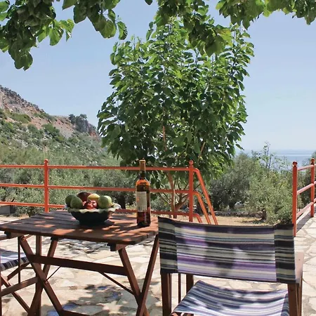 Holiday home Two-bedroom Holiday In Andreas Paralio *
