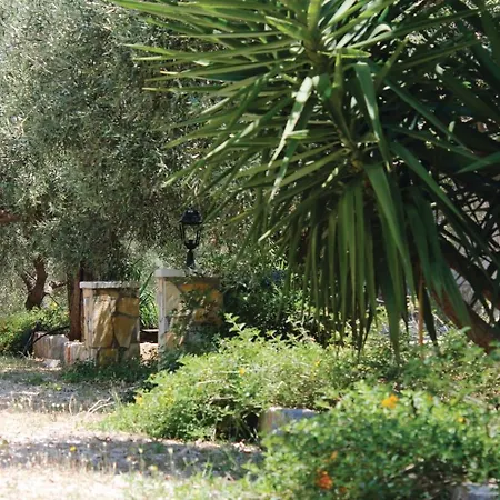 Holiday home Two-bedroom Holiday In Andreas Paralio Arkadiko Chorio