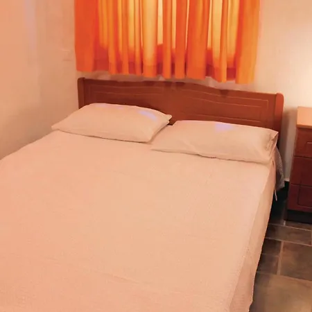 Holiday home Two-bedroom Holiday In Andreas Paralio *